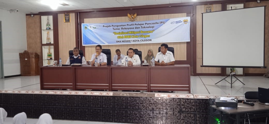 SOSIALISASI MITIGASI BENCANA OLEH BPBD KOTA CILEGON BERSAMA SMA NEGERI 1 KOTA CILEGON